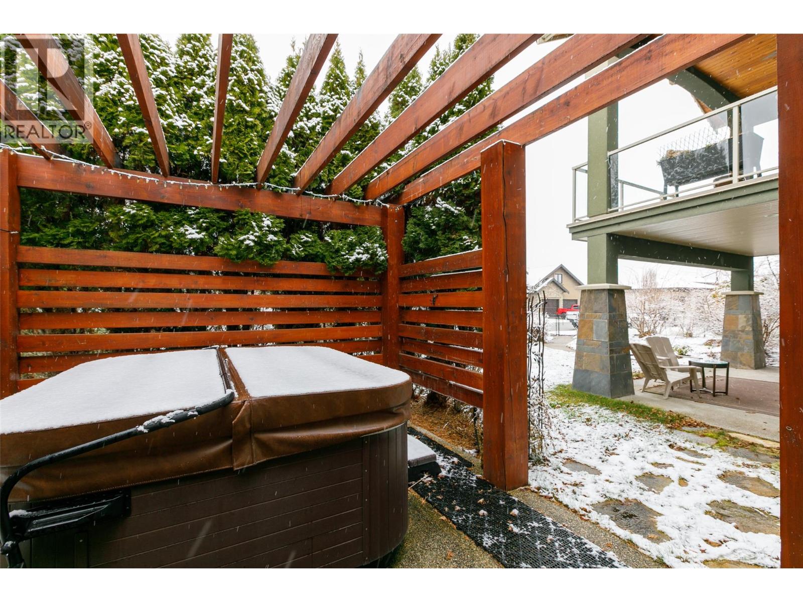 742 Crozier Avenue, Kelowna