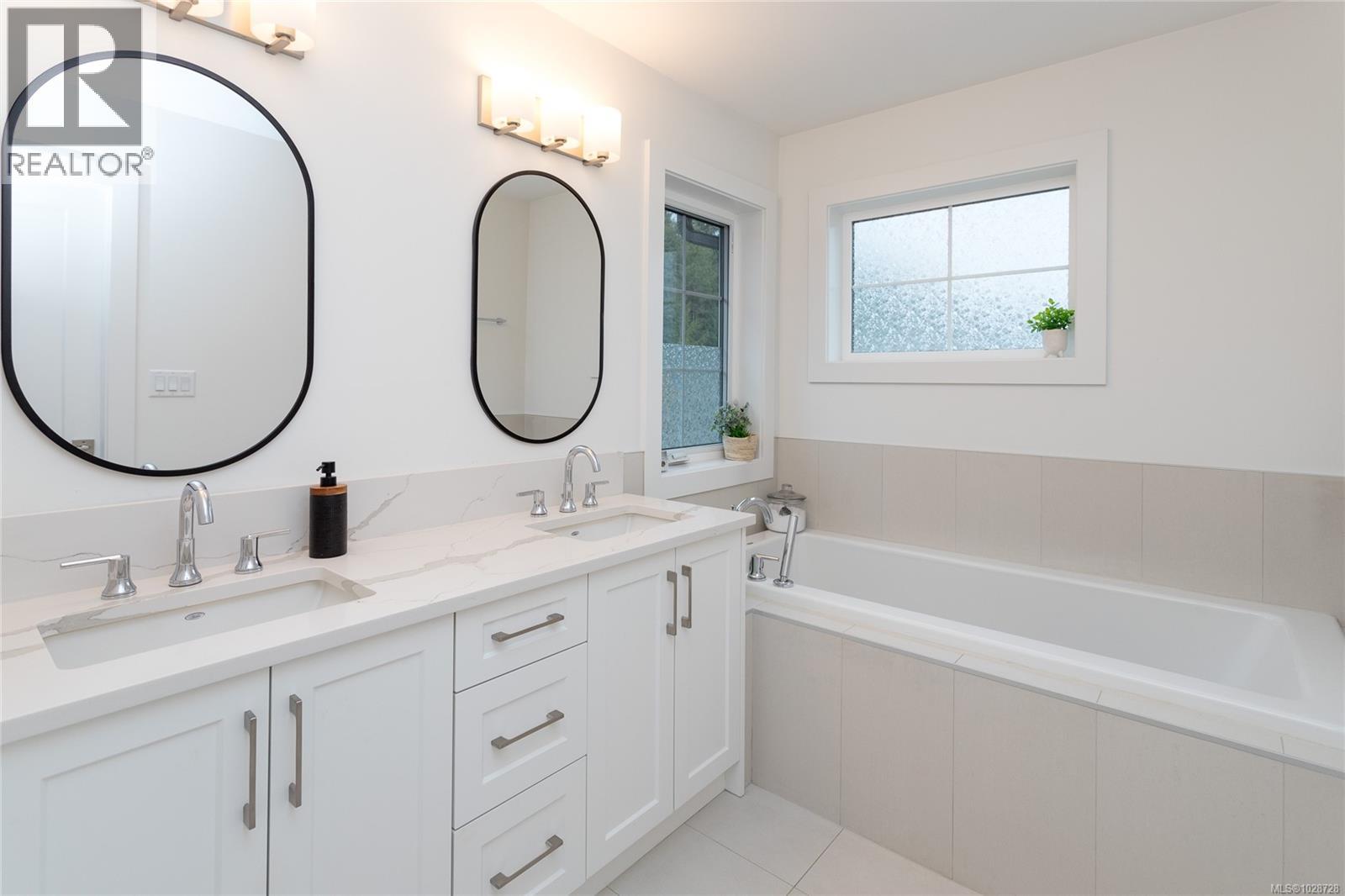 3453 SANDPIPER ST - 17