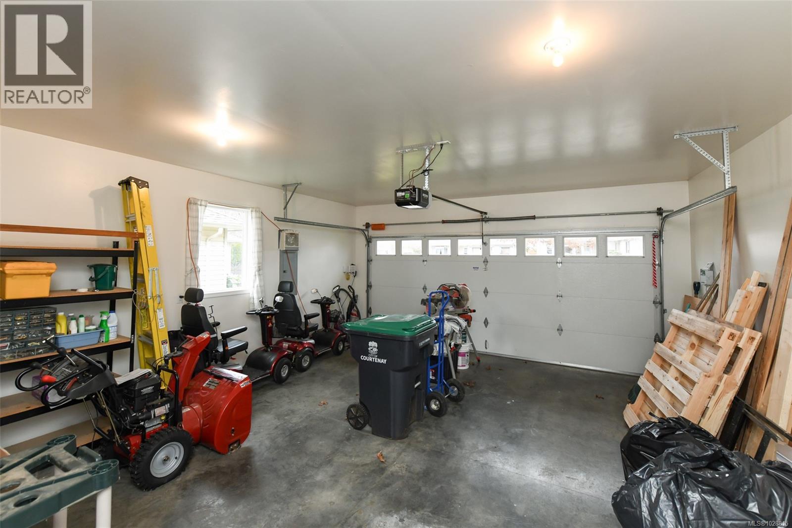 2451 IDIENS WAY - 38