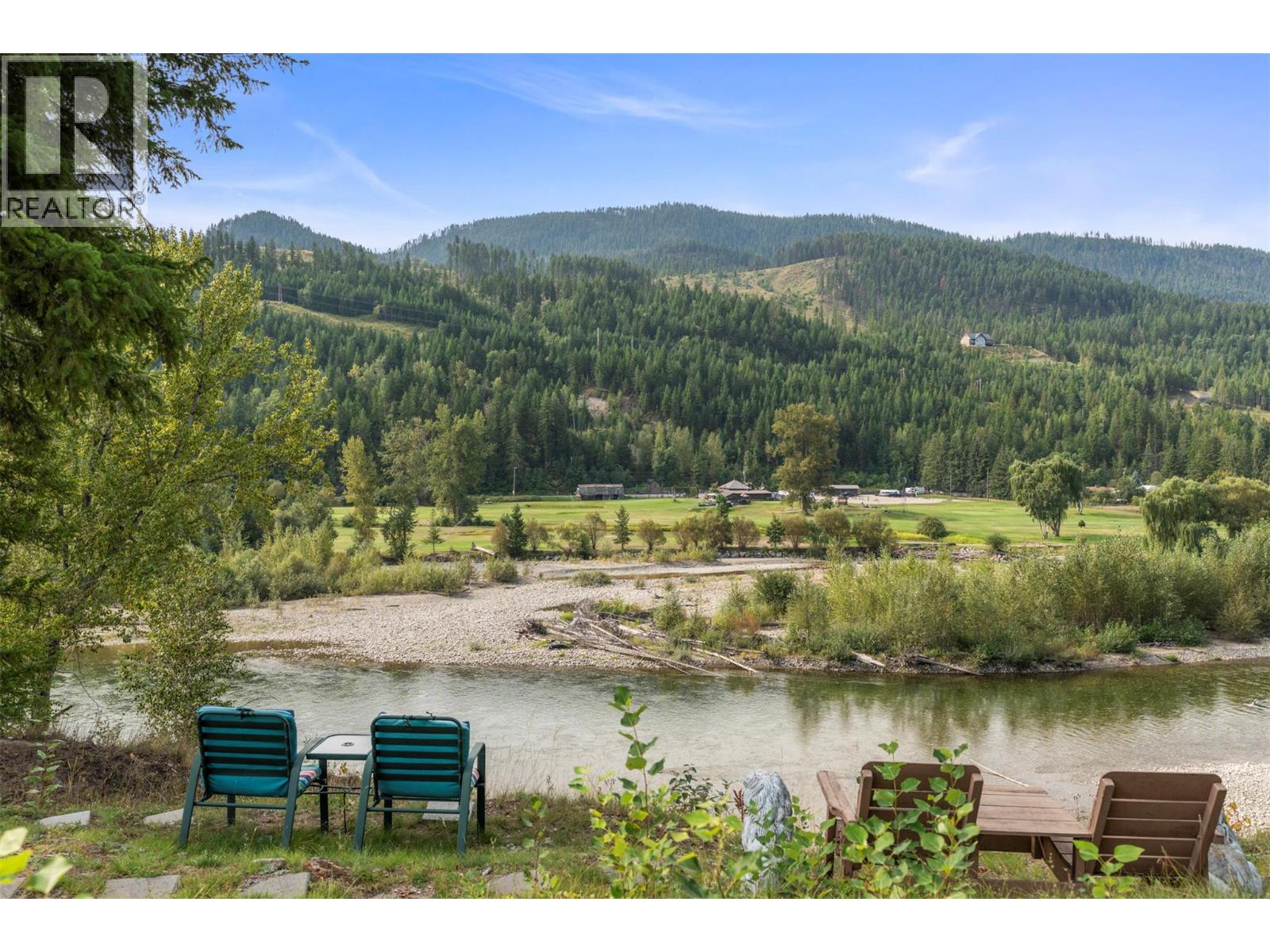 995 SHUSWAP RIVER DRIVE - 18