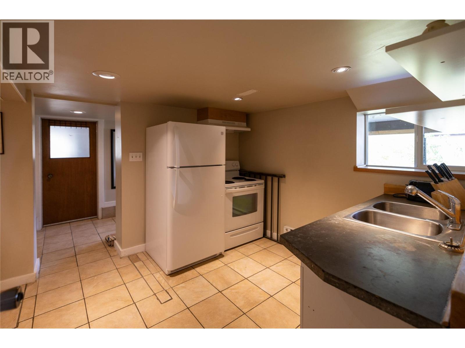 1324 Cedar Street, Nelson