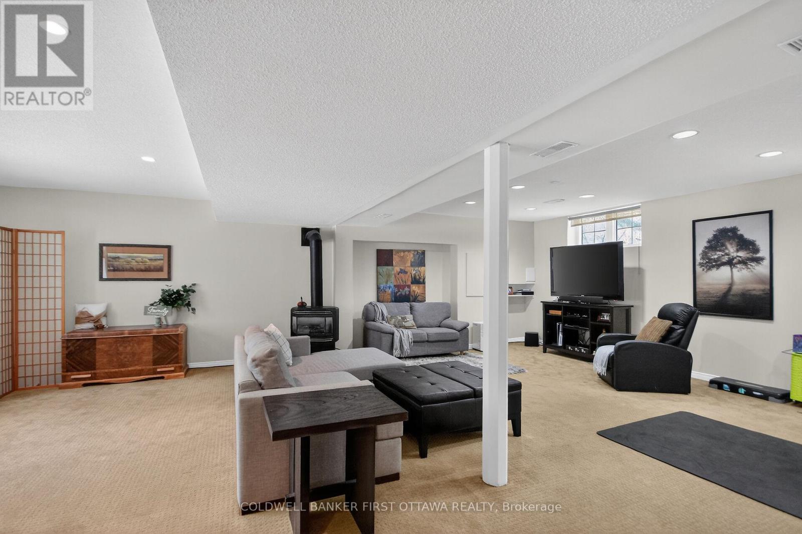 recreation room