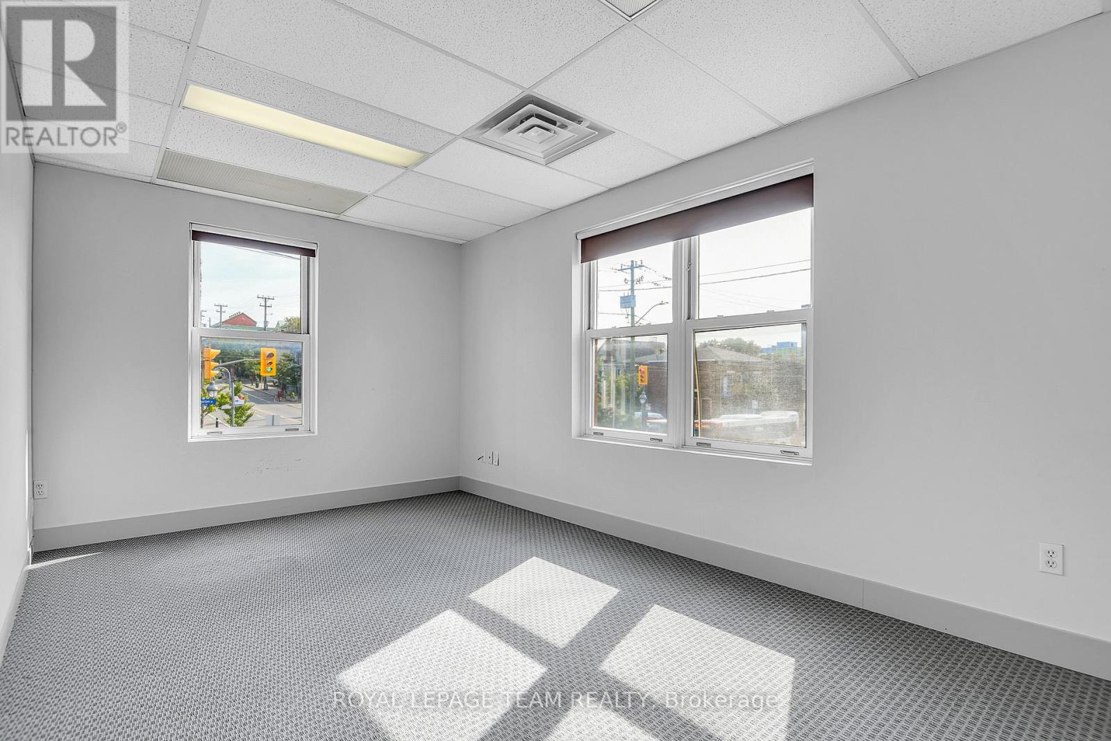 Office for Rent in Ottawa – 118 PRESTON STREET, Ottawa – MLS# X12891450 - Image 12