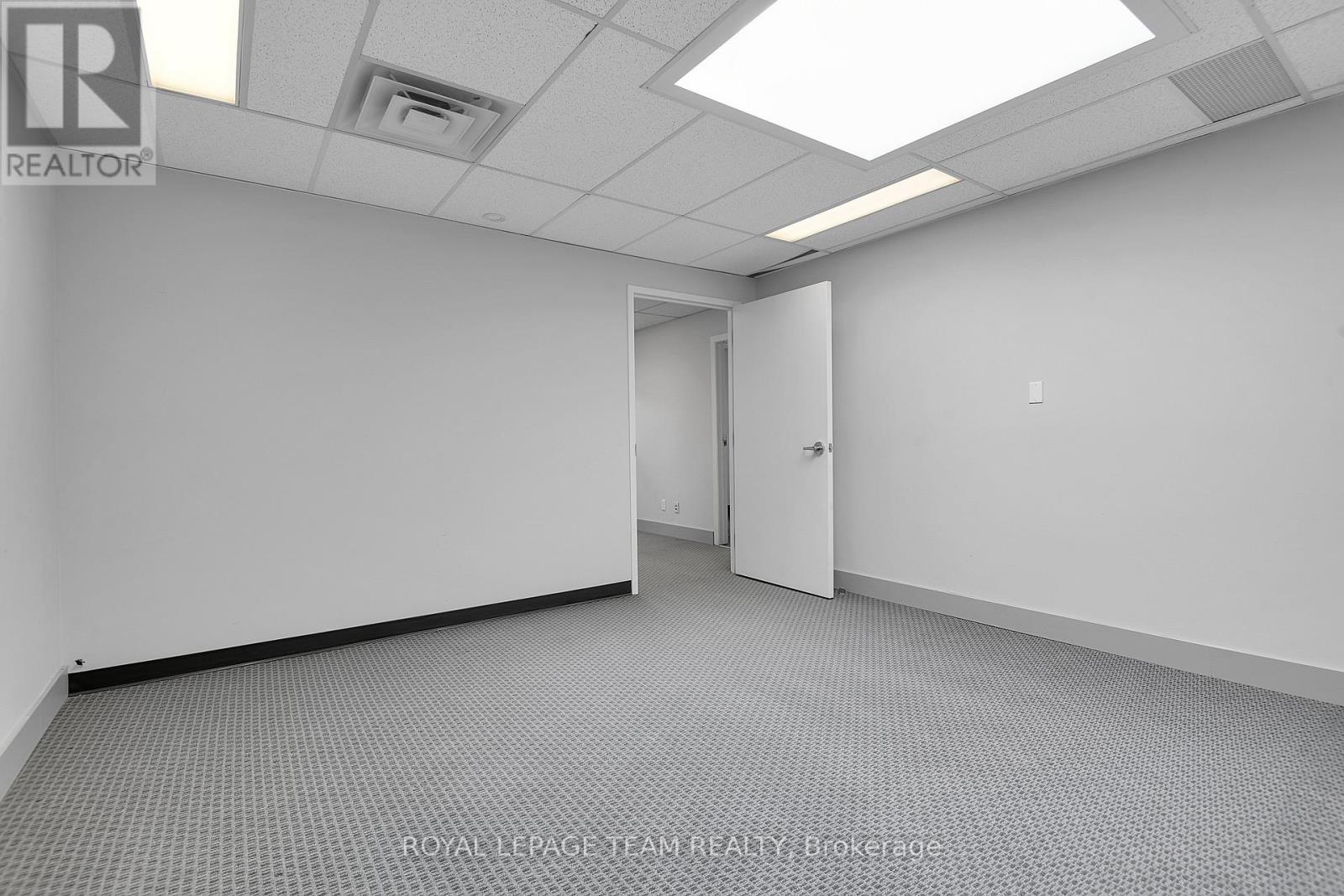 Office for Rent in Ottawa – 118 PRESTON STREET, Ottawa – MLS# X12891450 - Image 28