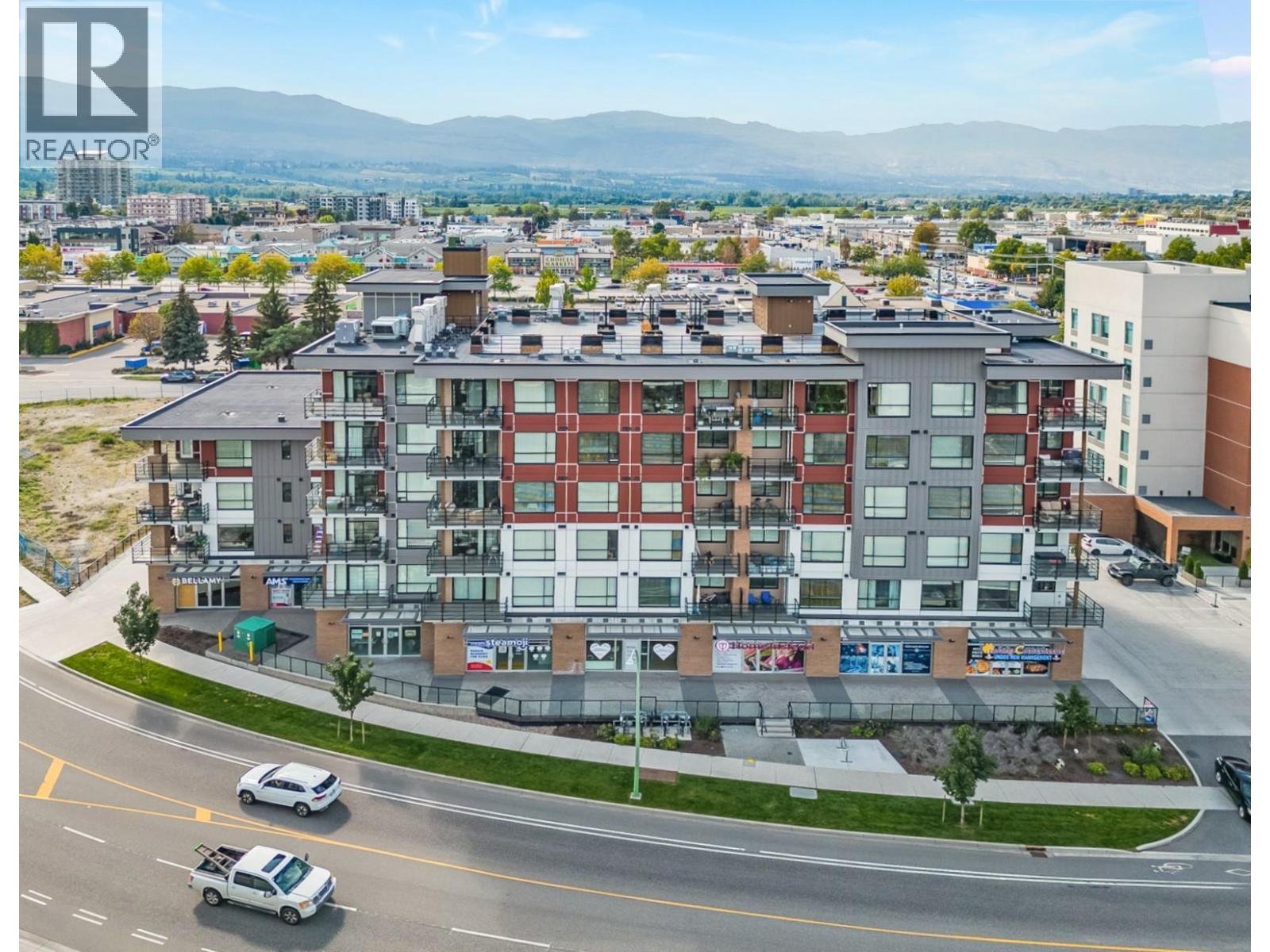 #402-1925 Enterprise Way, Kelowna