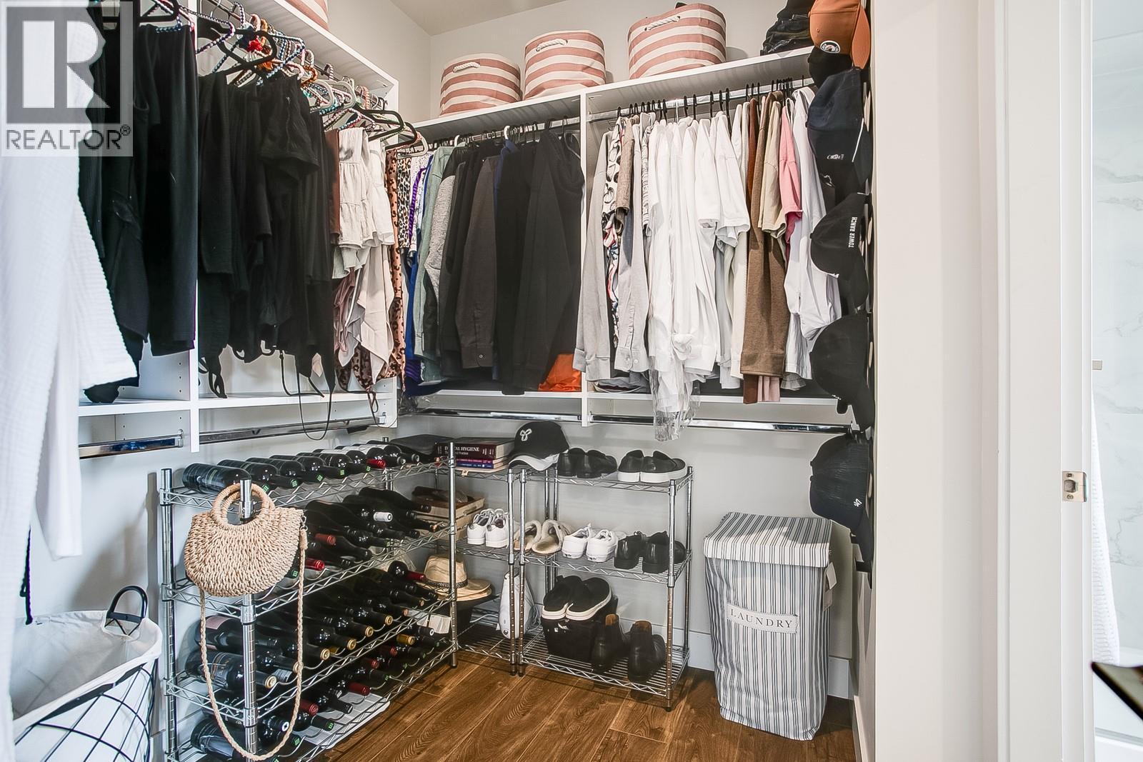 1925 Enterprise Way Unit# 402, Kelowna