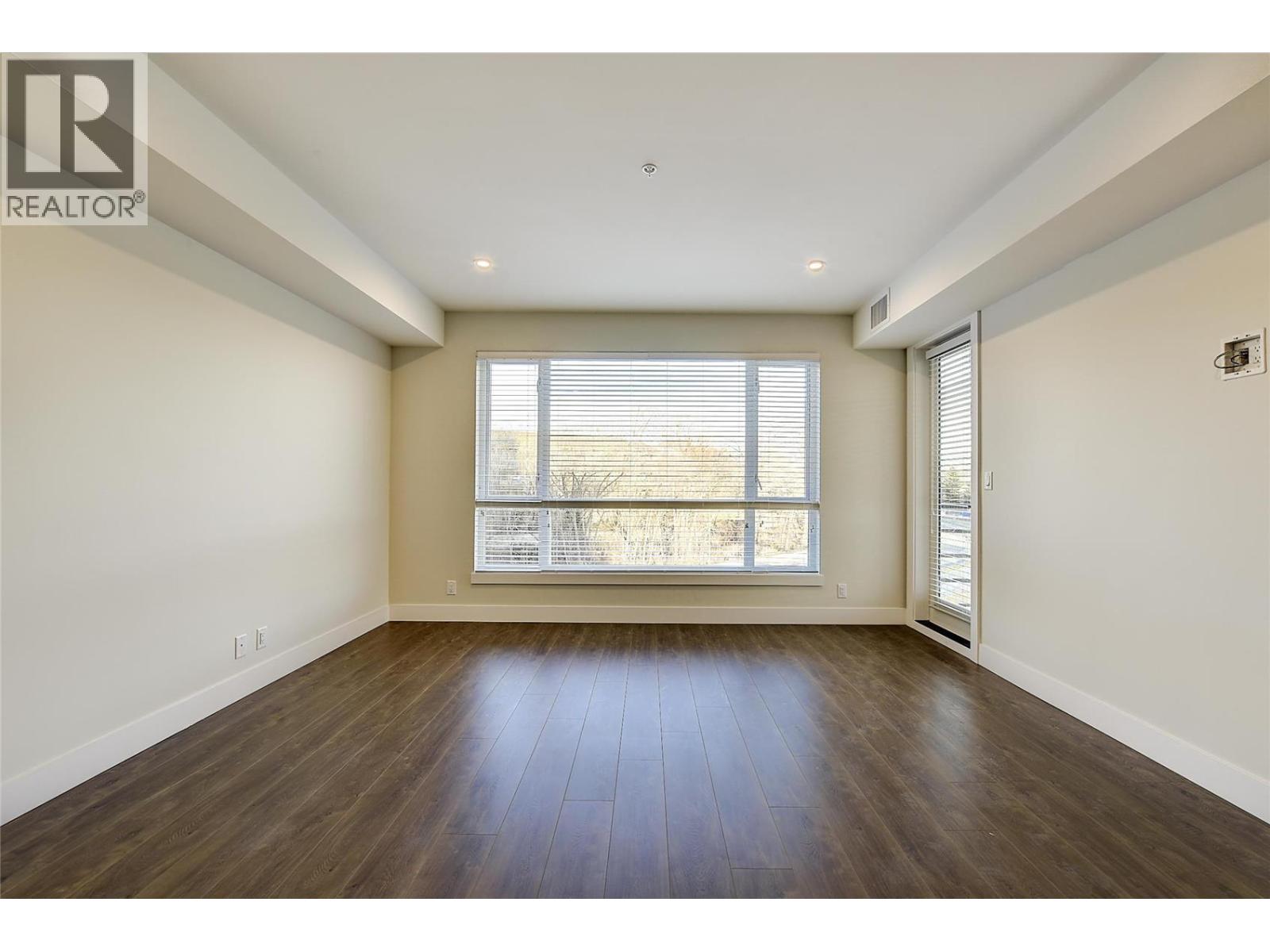 1925 Enterprise Way Unit# 402, Kelowna