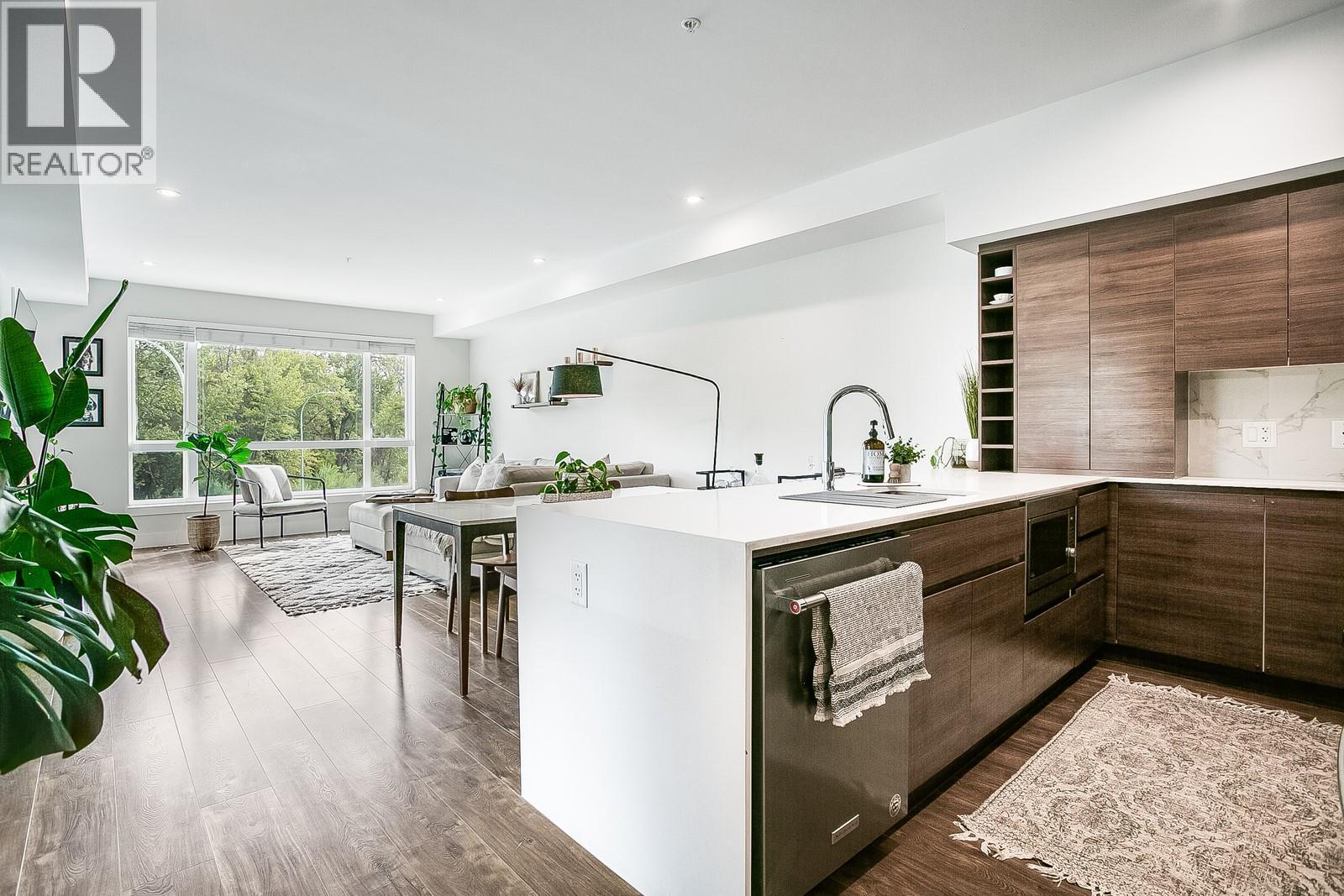 1925 Enterprise Way Unit# 402, Kelowna