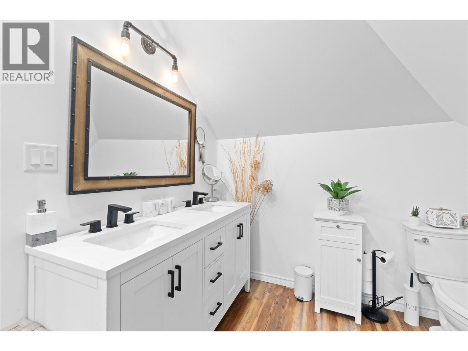 1207 George Street, Enderby