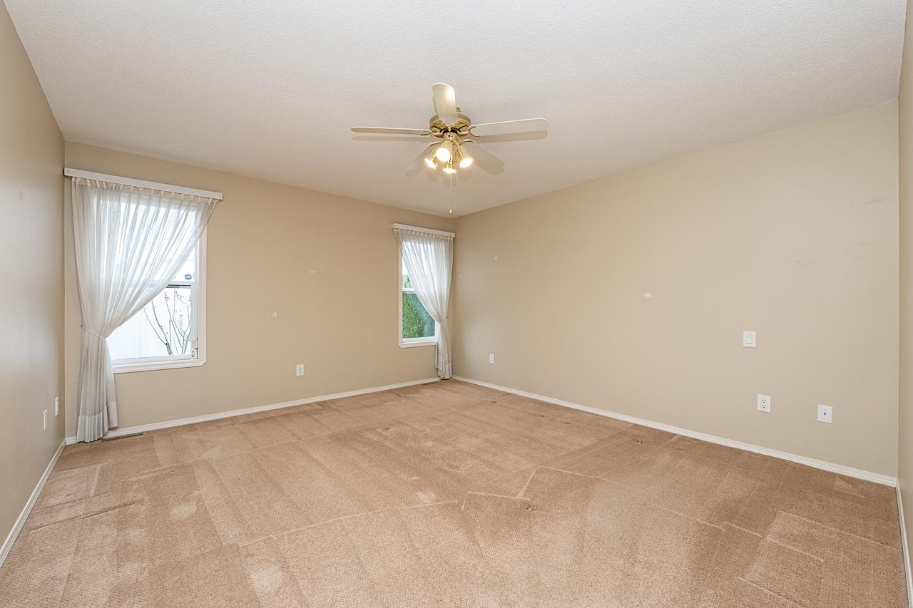 8 9102 HAZEL STREET, Chilliwack Proper East, Chilliwack