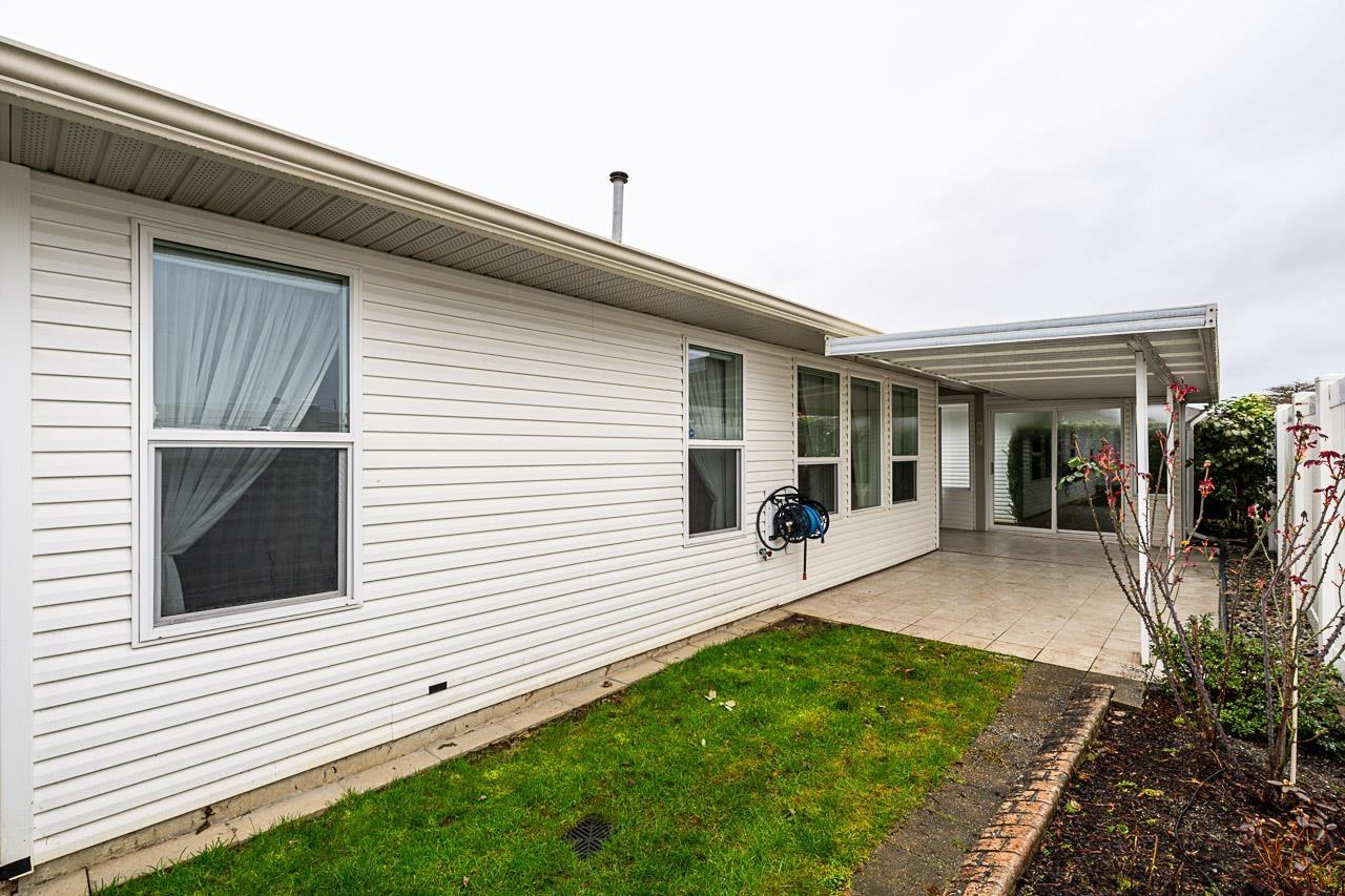 8 9102 HAZEL STREET, Chilliwack Proper East, Chilliwack