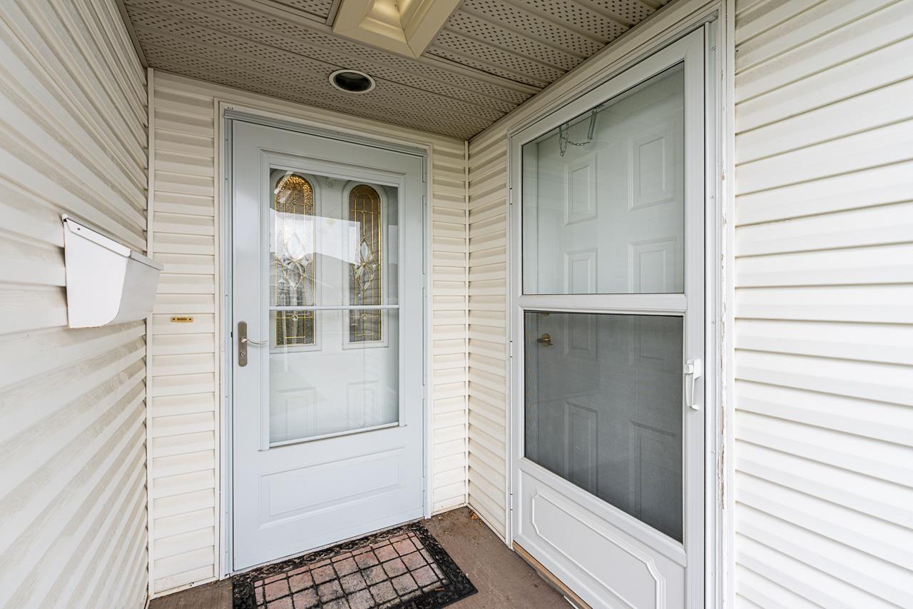 8 9102 HAZEL STREET, Chilliwack Proper East, Chilliwack