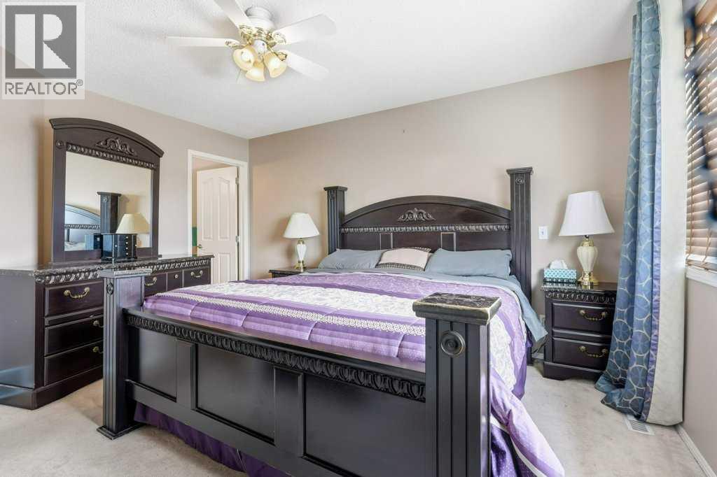 Single Family House for Sale in  Somerset Manor SW Somerset Calgary 