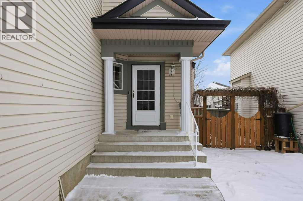 Single Family House for Sale in  Somerset Manor SW Somerset Calgary 