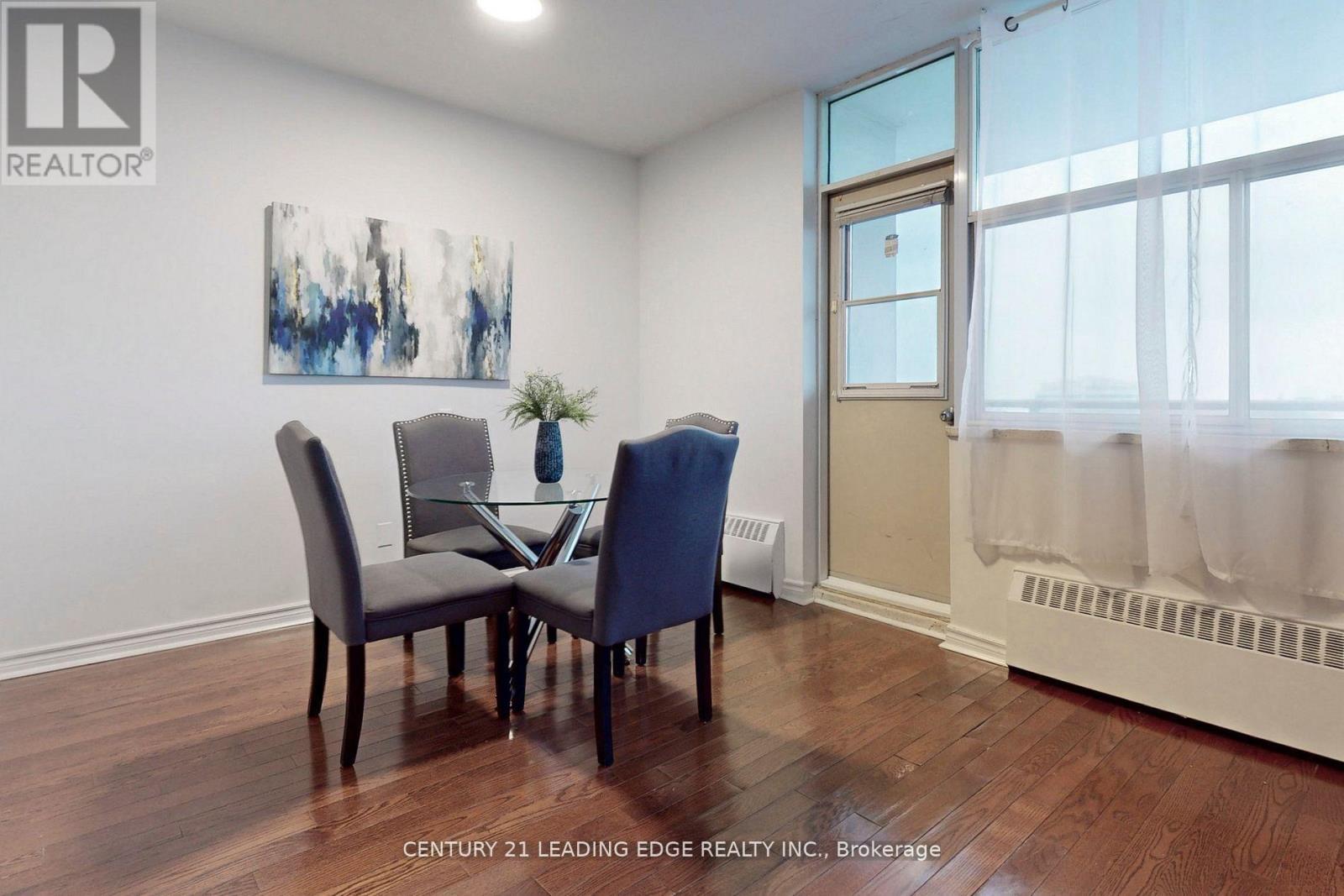 #1005 2245 EGLINTON AVENUE E - 14