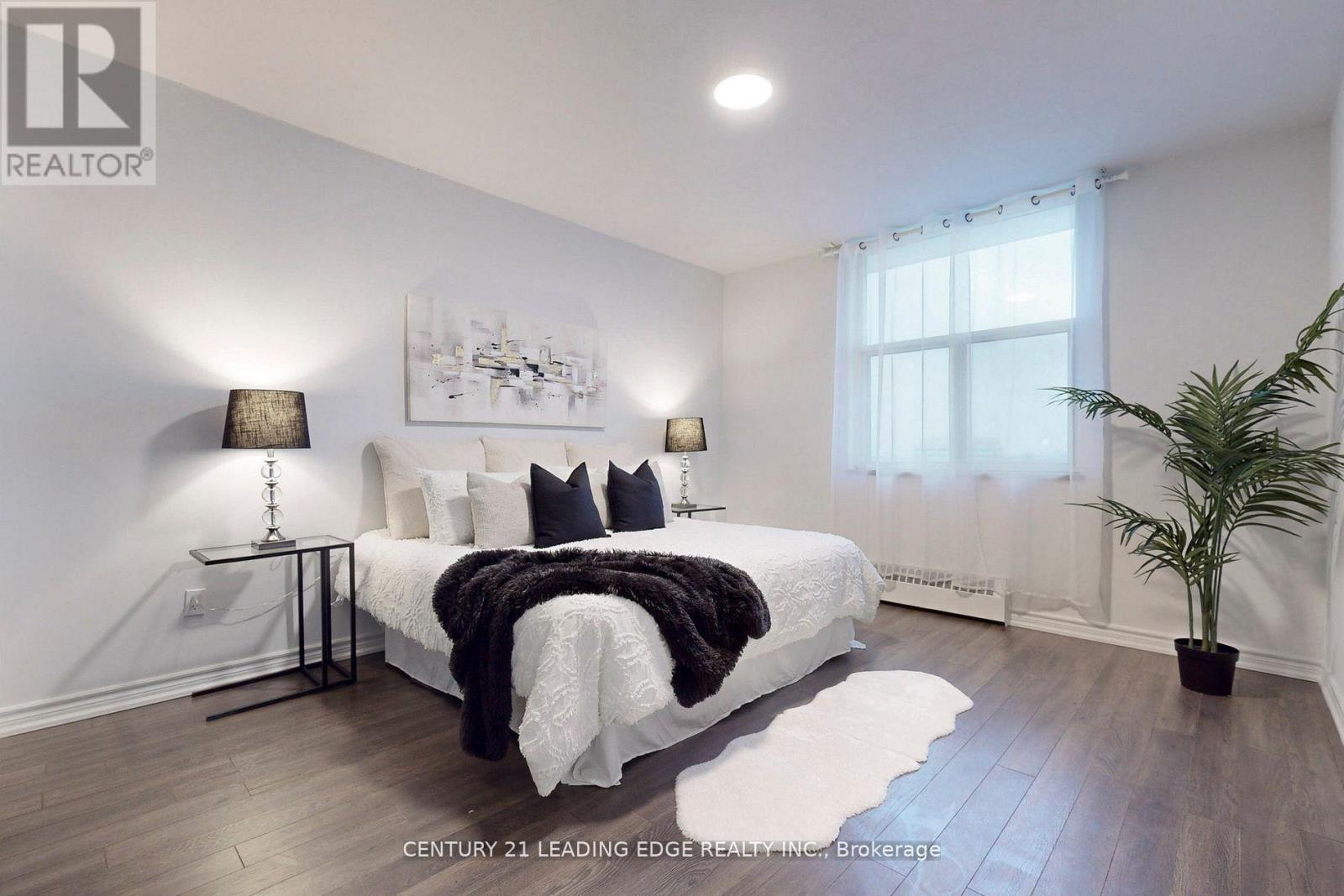 #1005 2245 EGLINTON AVENUE E - 24
