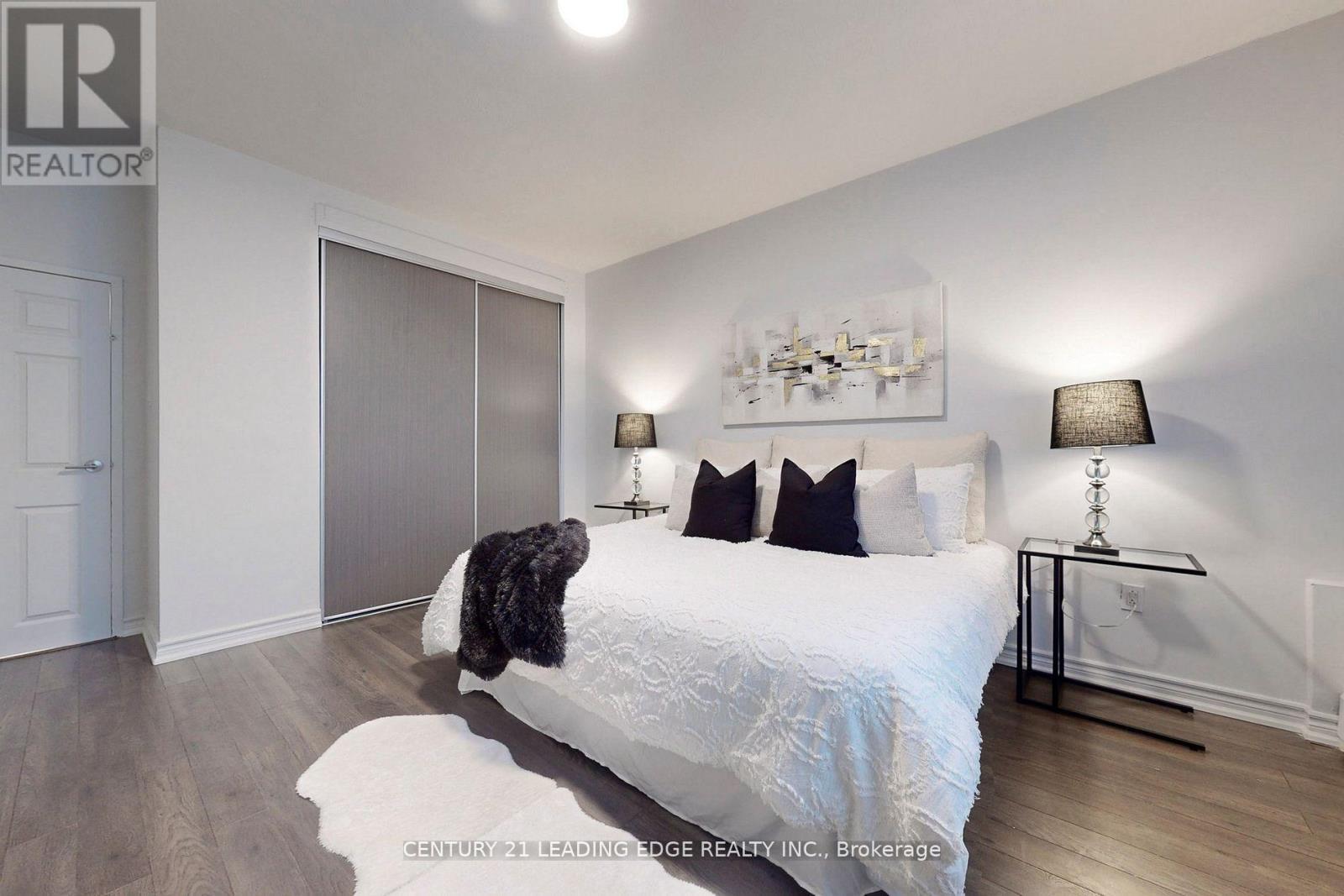 #1005 2245 EGLINTON AVENUE E - 26