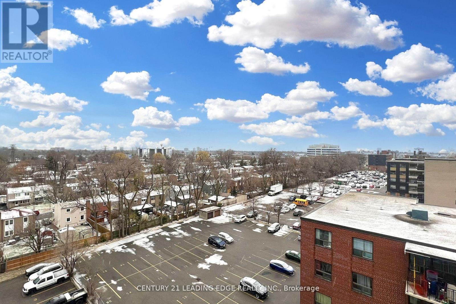#1005 2245 EGLINTON AVENUE E - 37