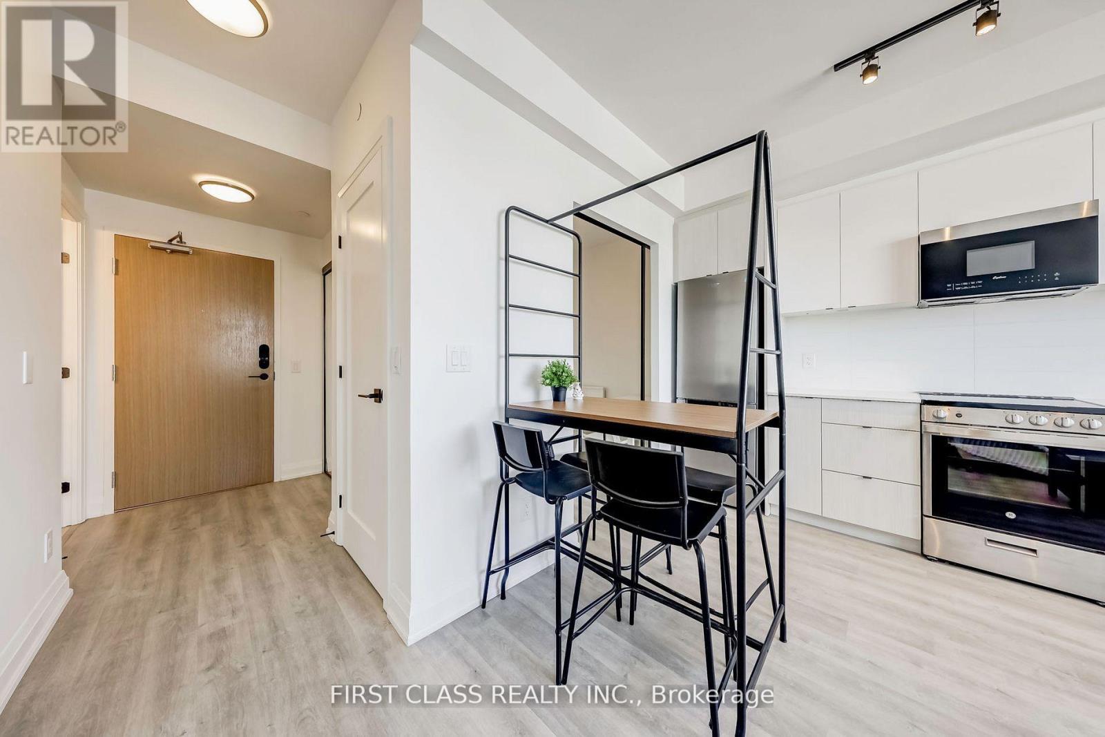 #904 2369 DANFORTH AVENUE - 8