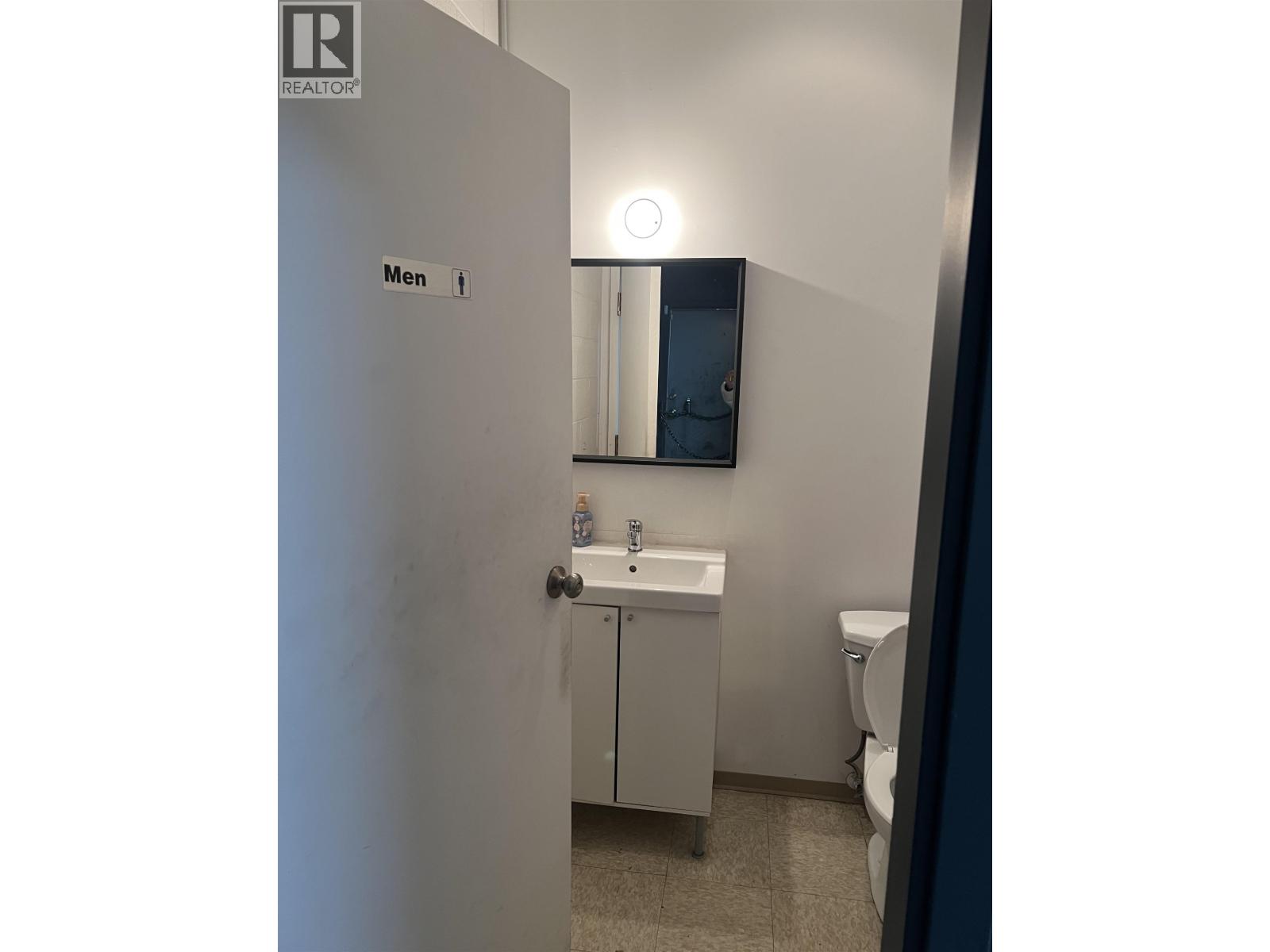 Retail for Rent in Burnaby – 4388 IMPERIAL STREET, Burnaby - Image 3