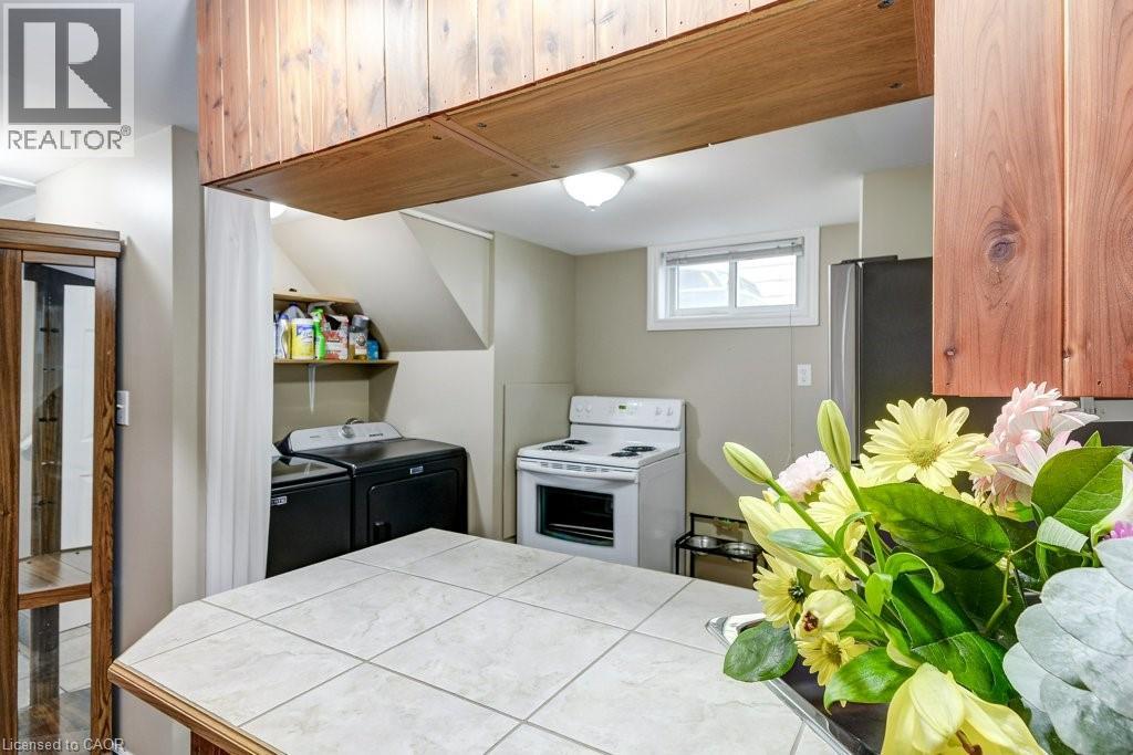 624 BRIGHTON Avenue - 30
