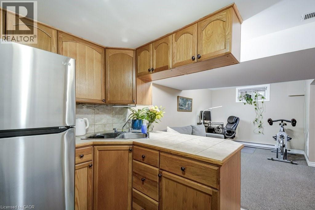 624 BRIGHTON Avenue - 29