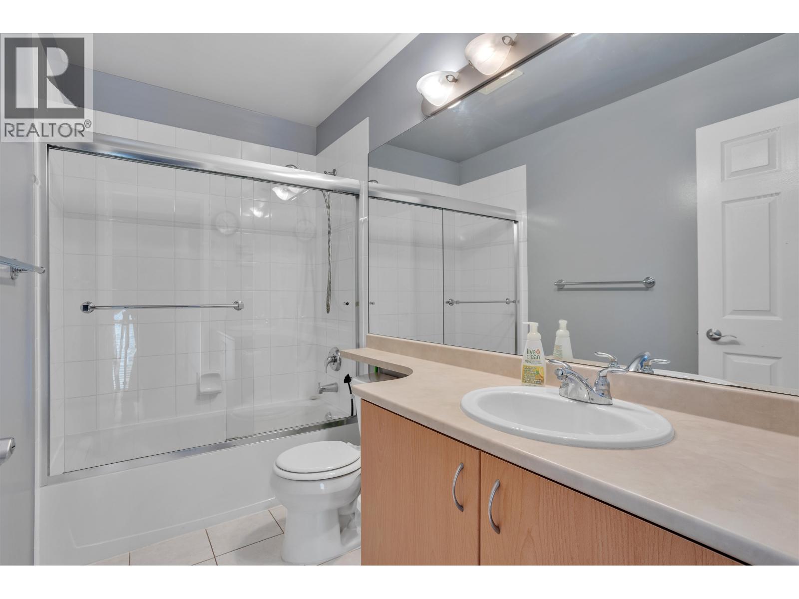 23 160 PEMBINA STREET, New Westminster