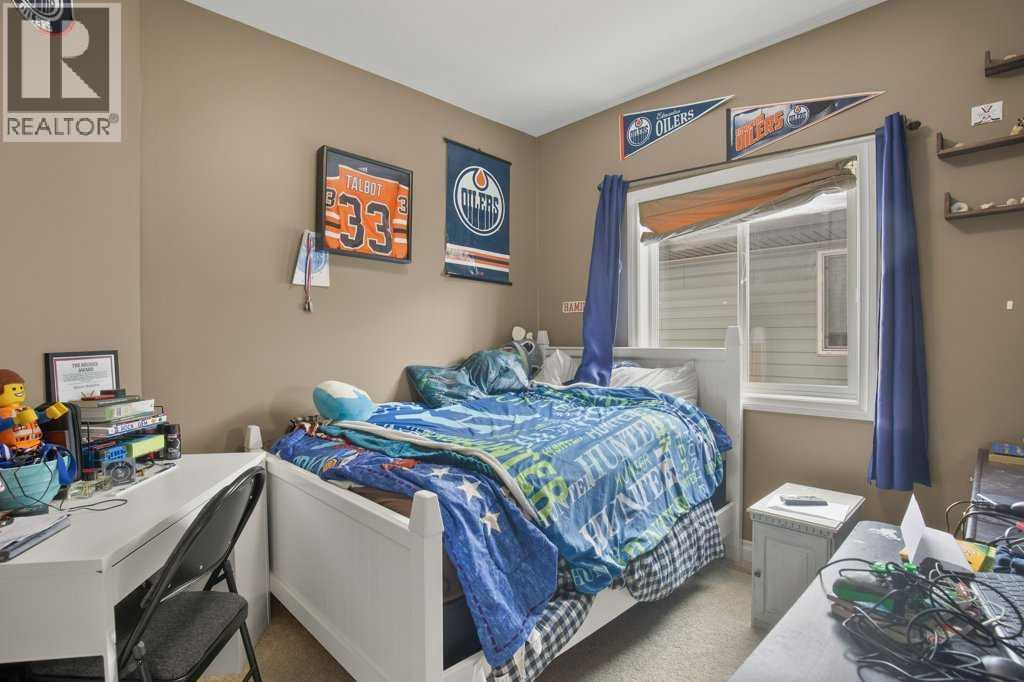 25 Hammond Close, Sylvan Lake