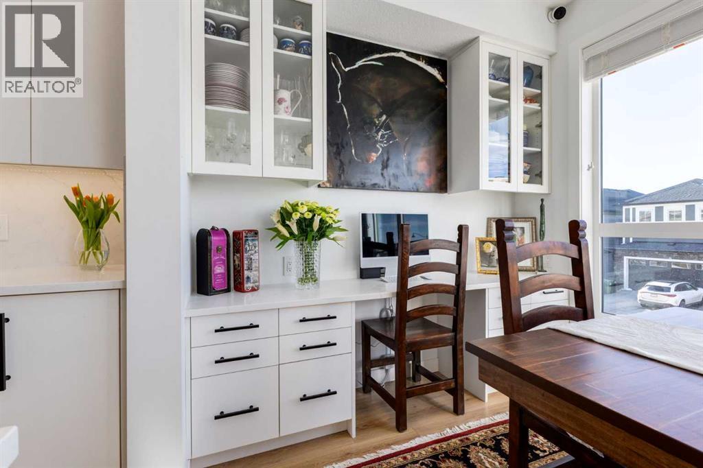 Single Family House for Sale in   Spring Willow Drive SW Springbank Hill Calgary 