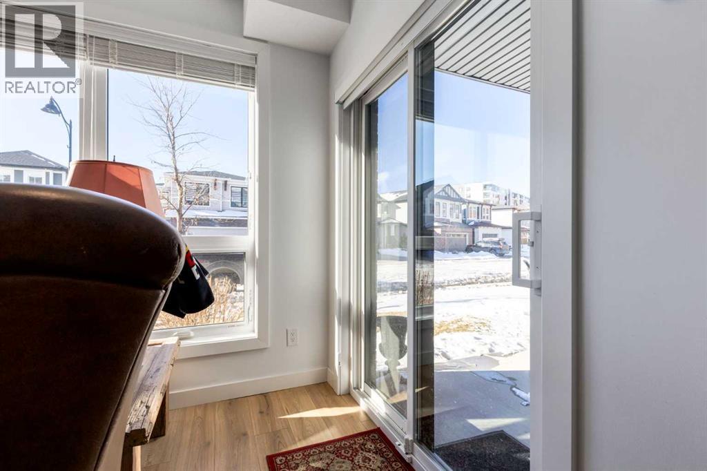 Single Family House for Sale in   Spring Willow Drive SW Springbank Hill Calgary 