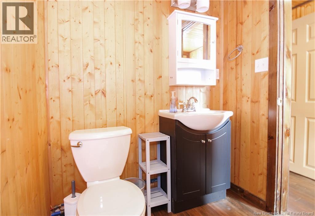 444 SQUARE LAKE - 16