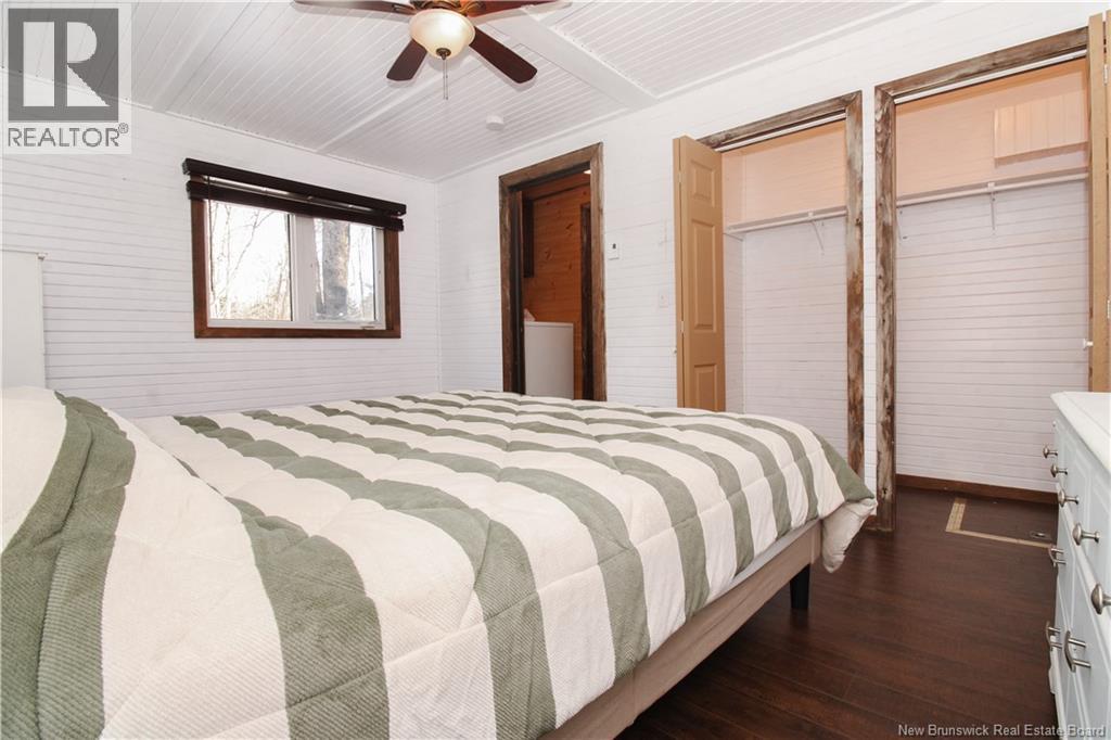 444 SQUARE LAKE - 21