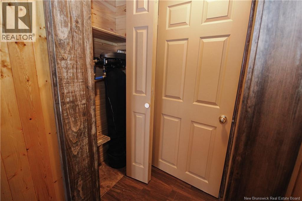 444 SQUARE LAKE - 23