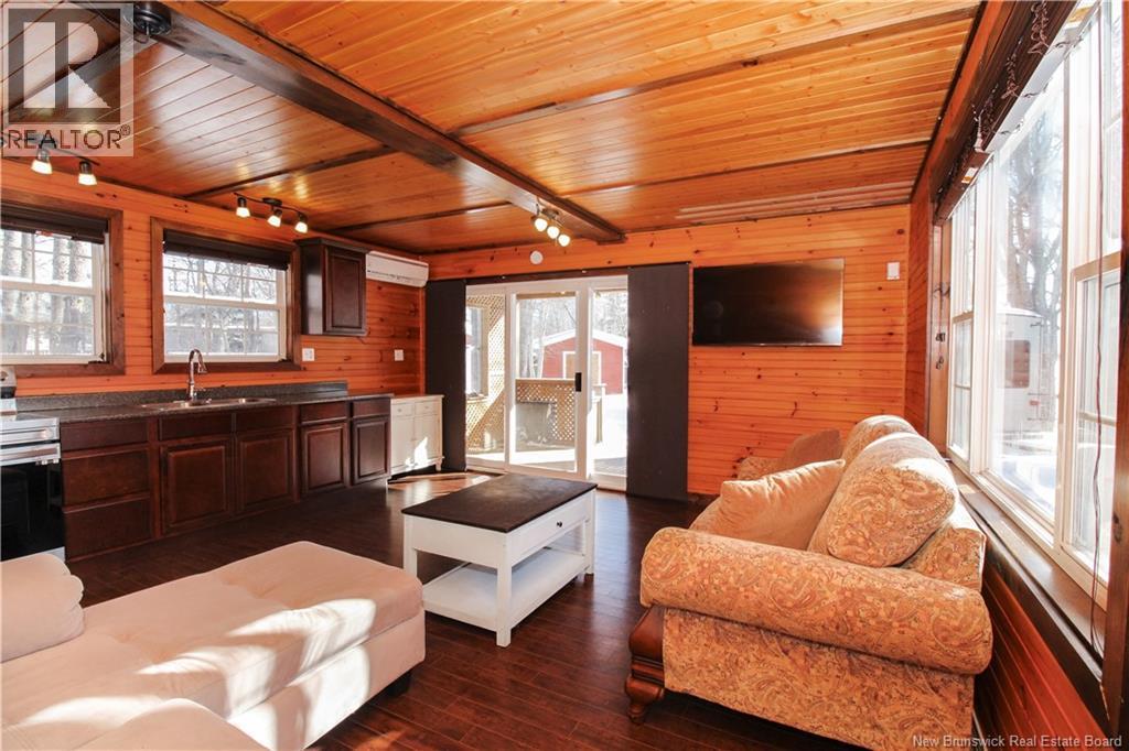 444 SQUARE LAKE - 8