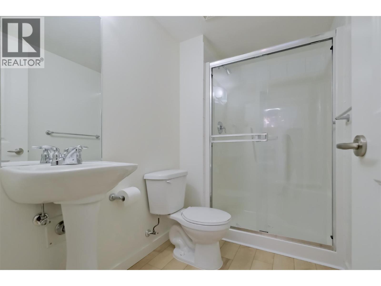 571 Yates Road Unit# 202, Kelowna