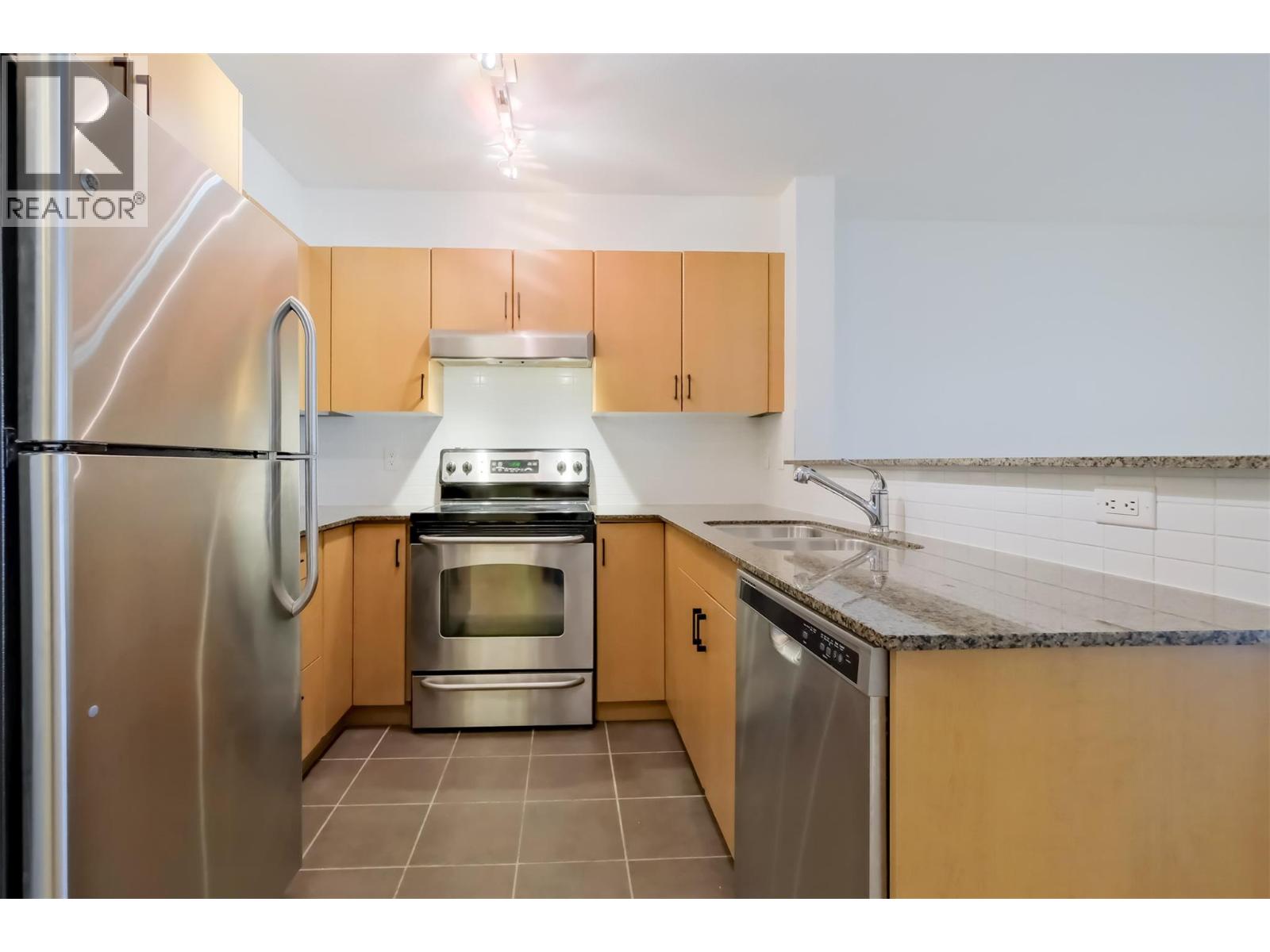 571 Yates Road Unit# 202, Kelowna