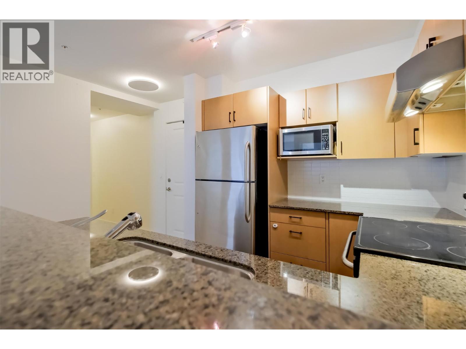 571 Yates Road Unit# 202, Kelowna