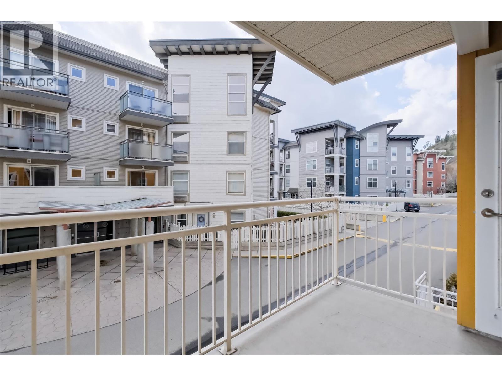 571 Yates Road Unit# 202, Kelowna