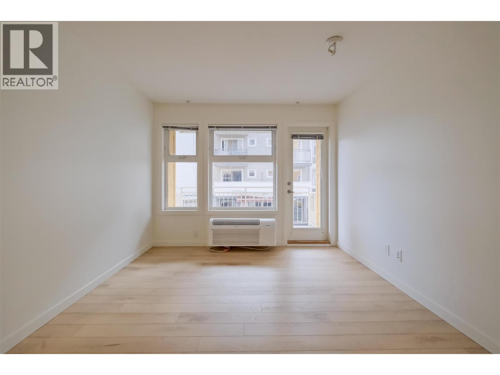 571 Yates Road Unit# 202, Kelowna