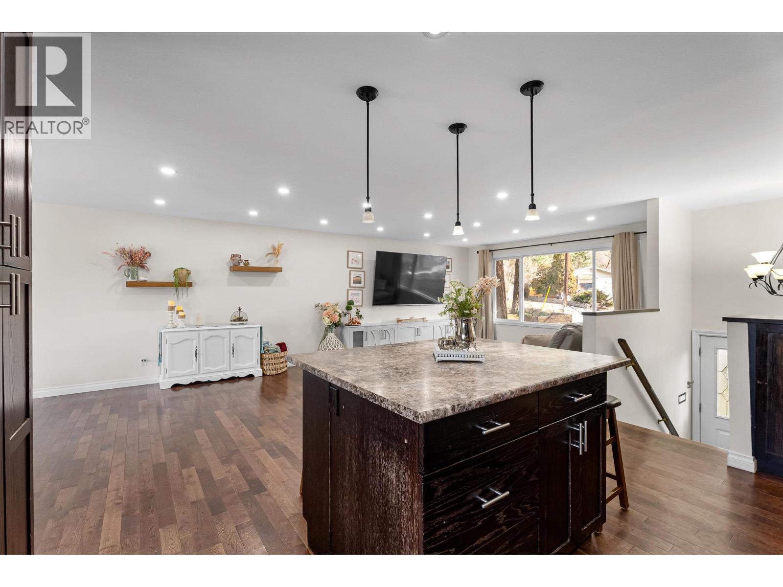 2337 Reid Place, Merritt