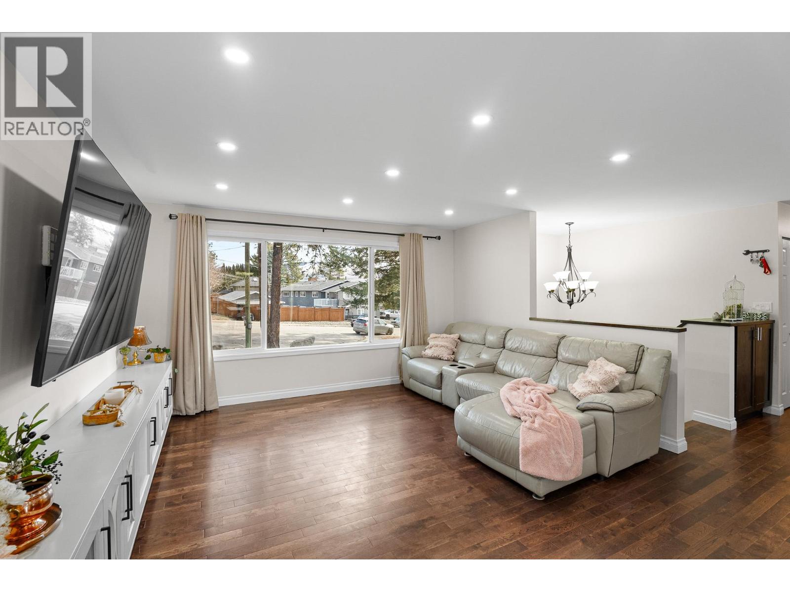 2337 Reid Place, Merritt