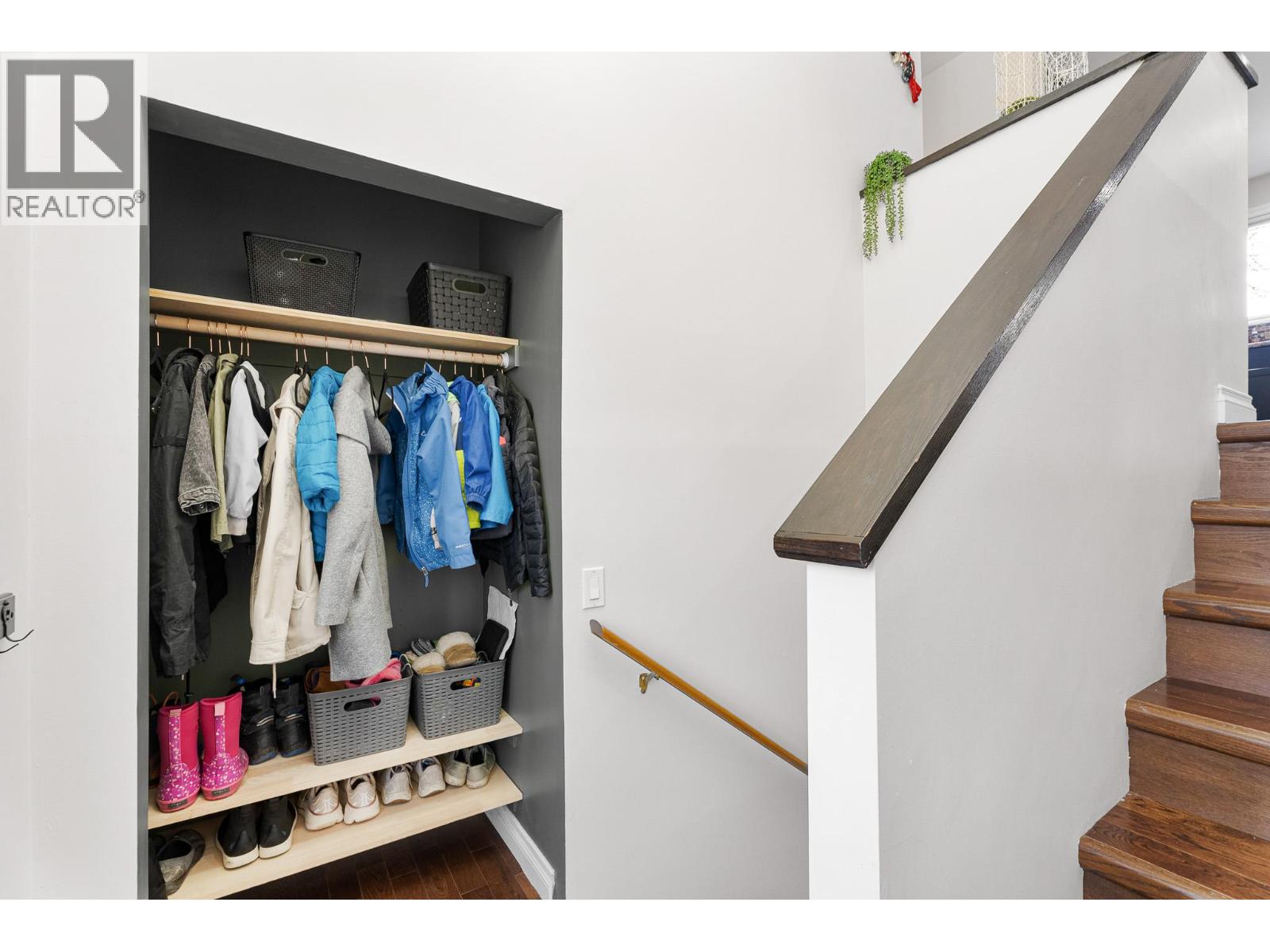 2337 Reid Place, Merritt