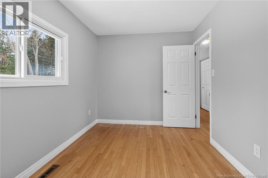 301 Buckingham Avenue - 17