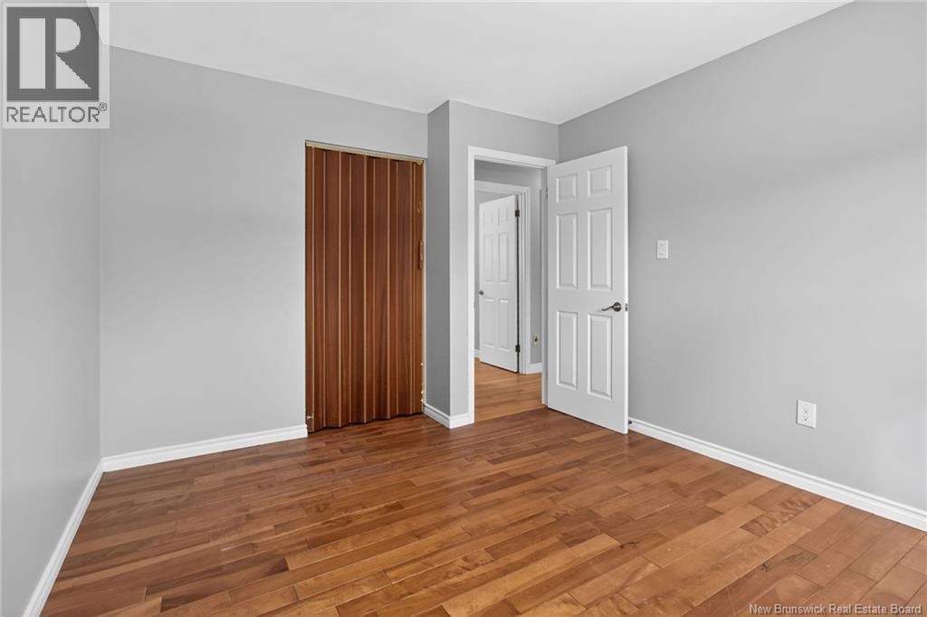 301 Buckingham Avenue - 21