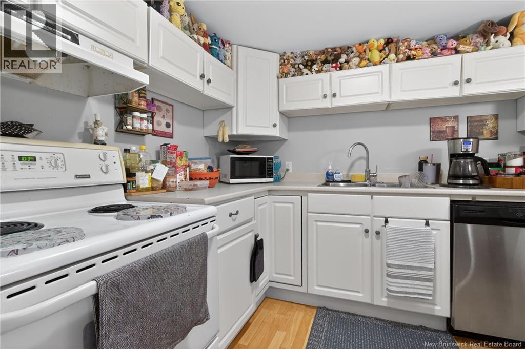 301 Buckingham Avenue - 24