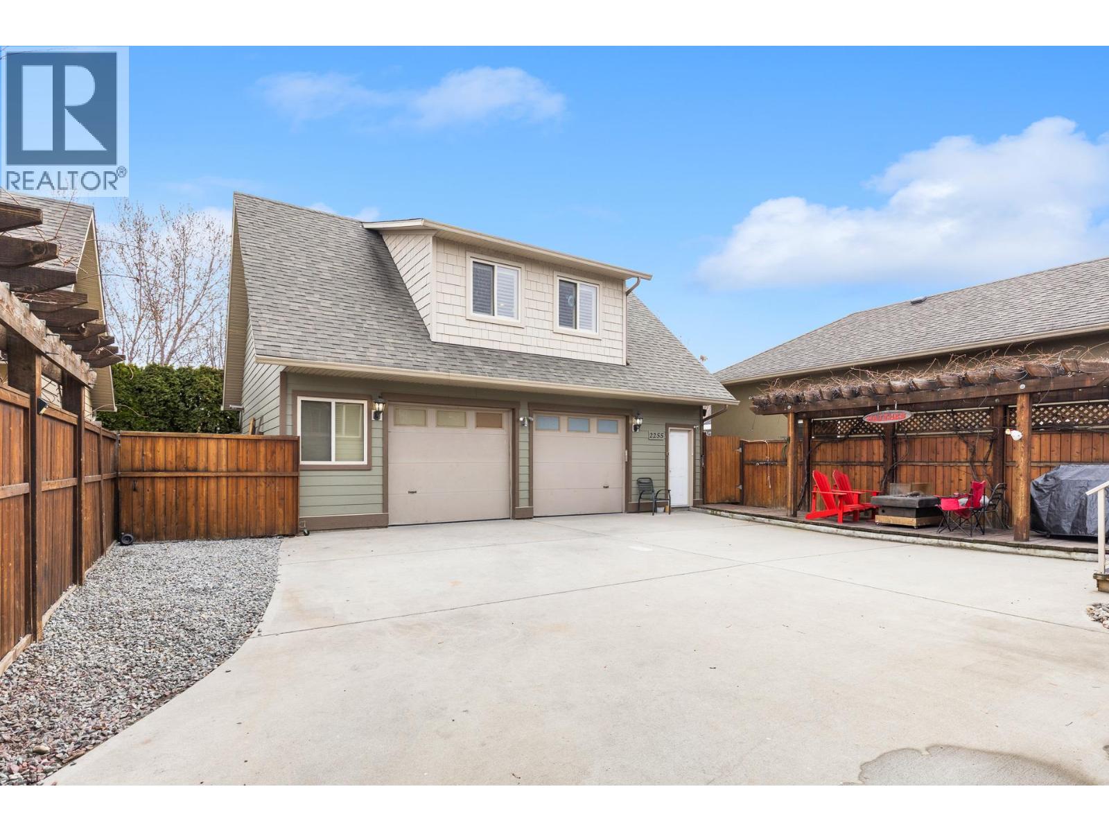 2253 Wilkinson Street, Kelowna