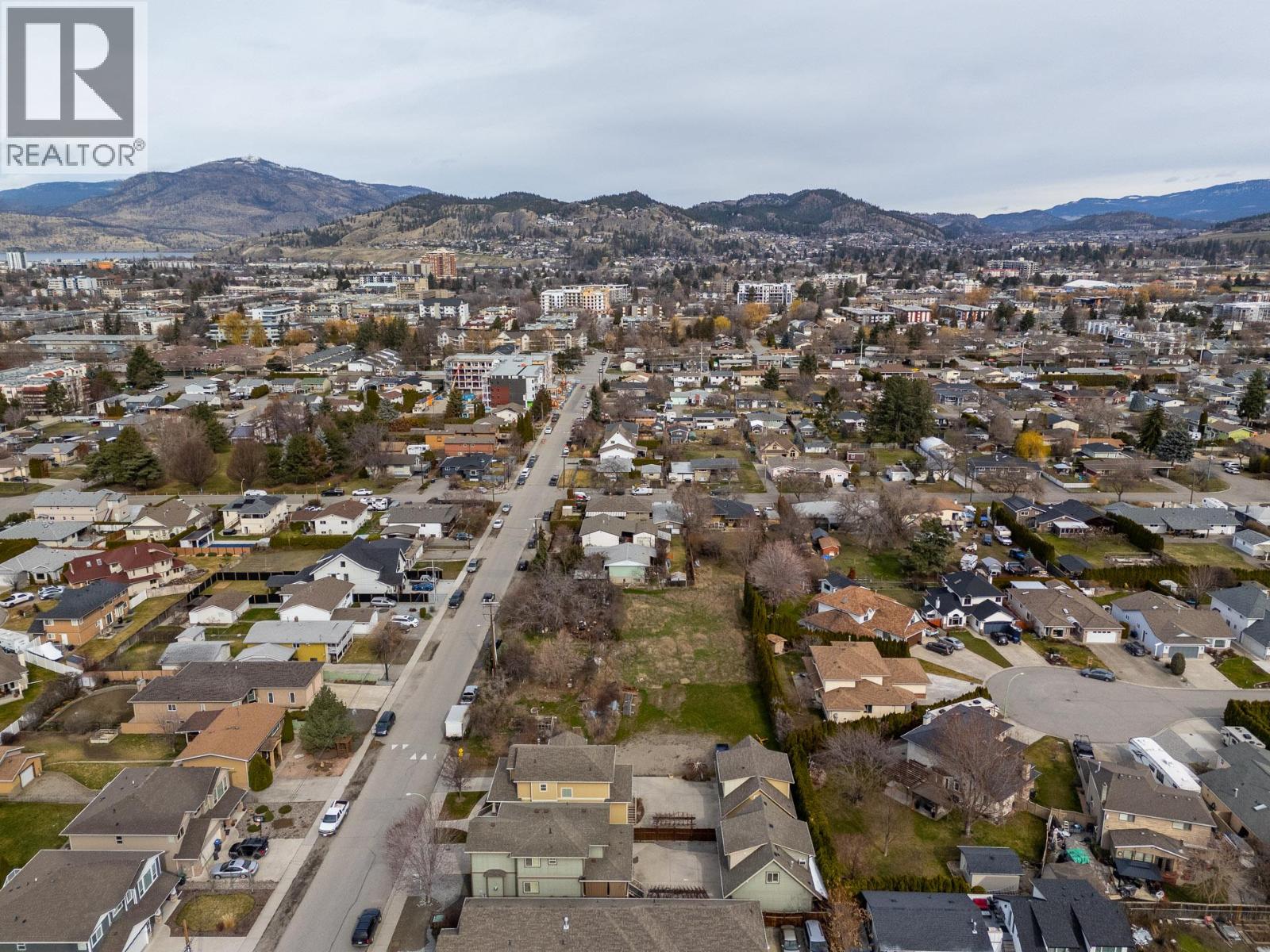 2253 Wilkinson Street, Kelowna