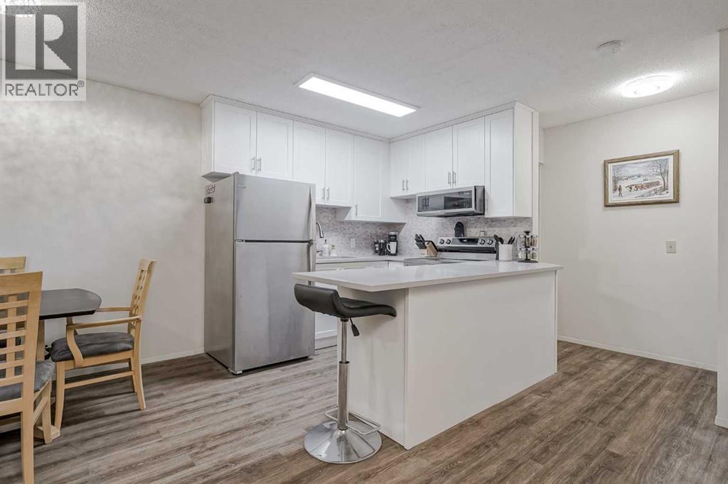 Single Family House for Sale in   Edenwold Heights NW Edgemont Calgary 