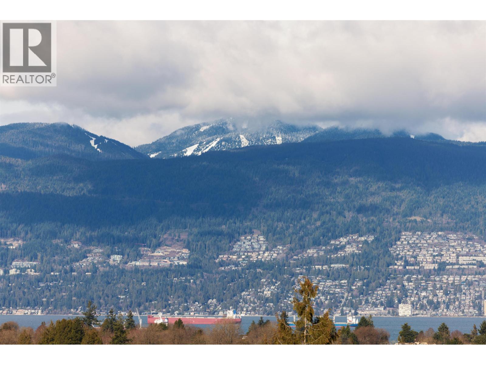 3250 W 20TH AVENUE, Vancouver