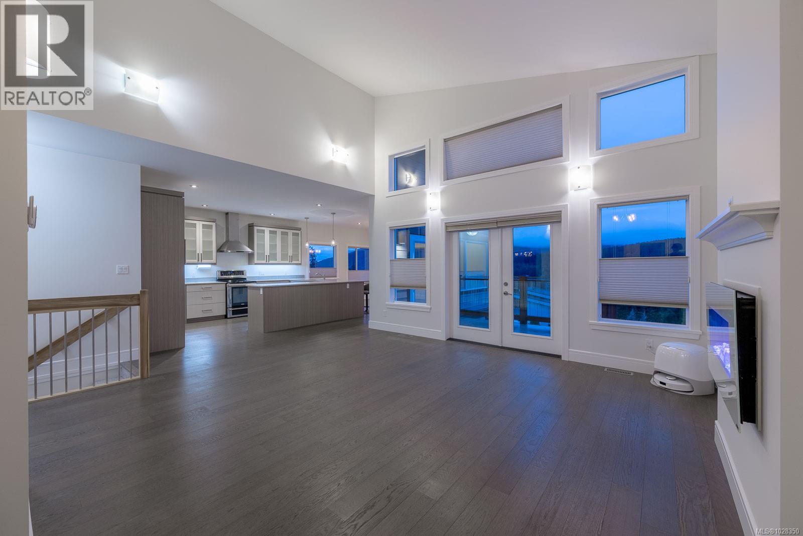 #28 1060 SHORE PINE CLOSE - 13